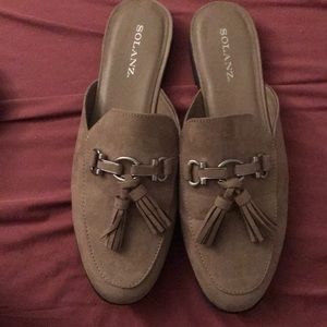 Solanza loafer slides! Brand NEW! TAN